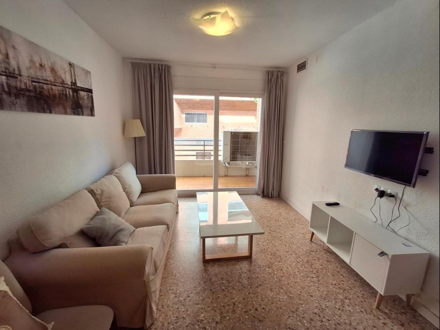 Castellon Center Modern Spacious